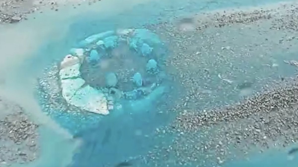 Yalova’da rögardan taşan mavi renkli su gıda boyası çıktı